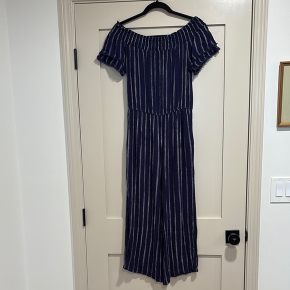 Xhilaration Jumpsuit Jumper Striped Blue White Sz S Pants Off Shoulder Pockets - Picture 6 of 6